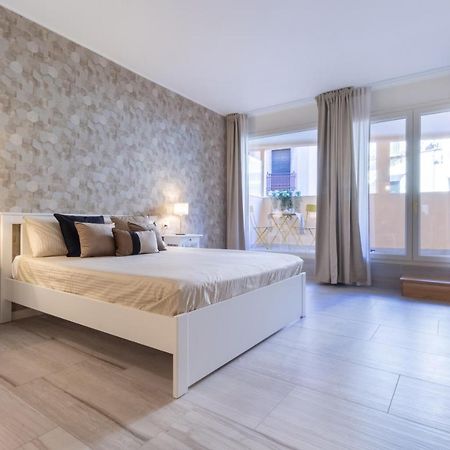Studio Apartments Boutique Al Bastione Di Кальярі Екстер'єр фото