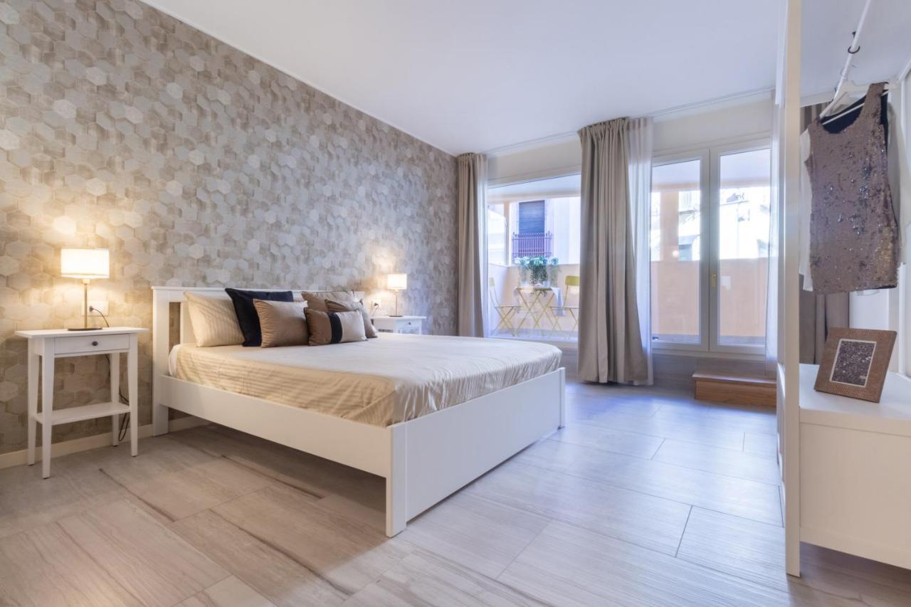 Studio Apartments Boutique Al Bastione Di Кальярі Екстер'єр фото