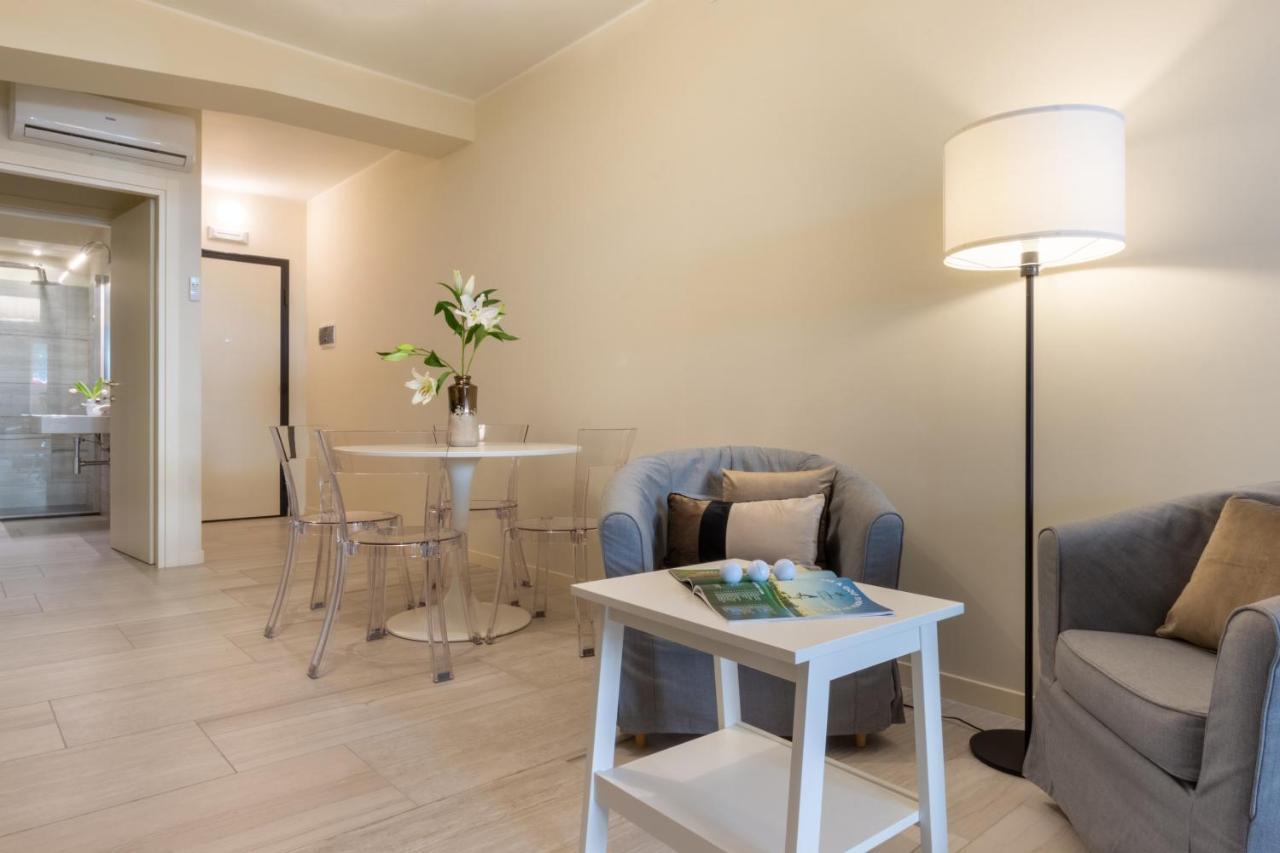 Studio Apartments Boutique Al Bastione Di Кальярі Екстер'єр фото