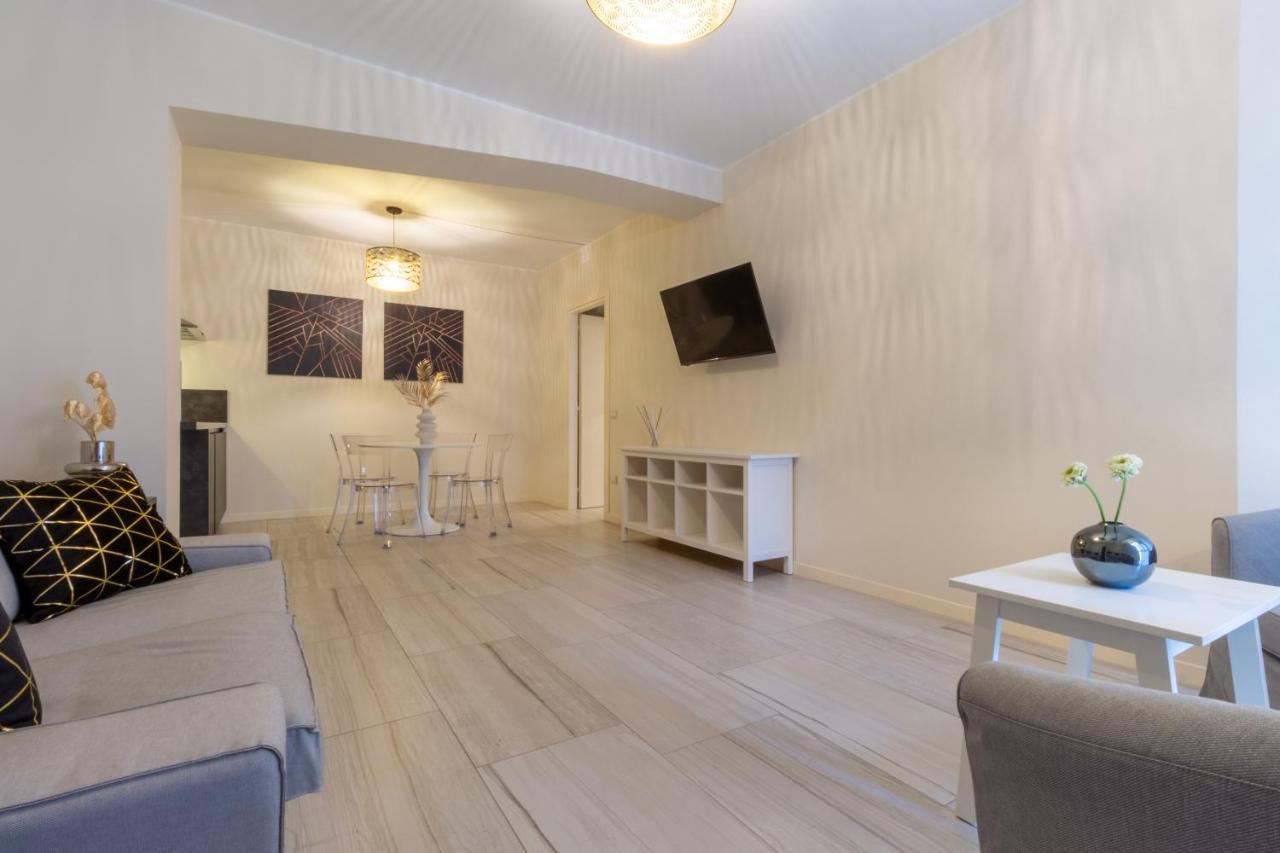 Studio Apartments Boutique Al Bastione Di Кальярі Екстер'єр фото