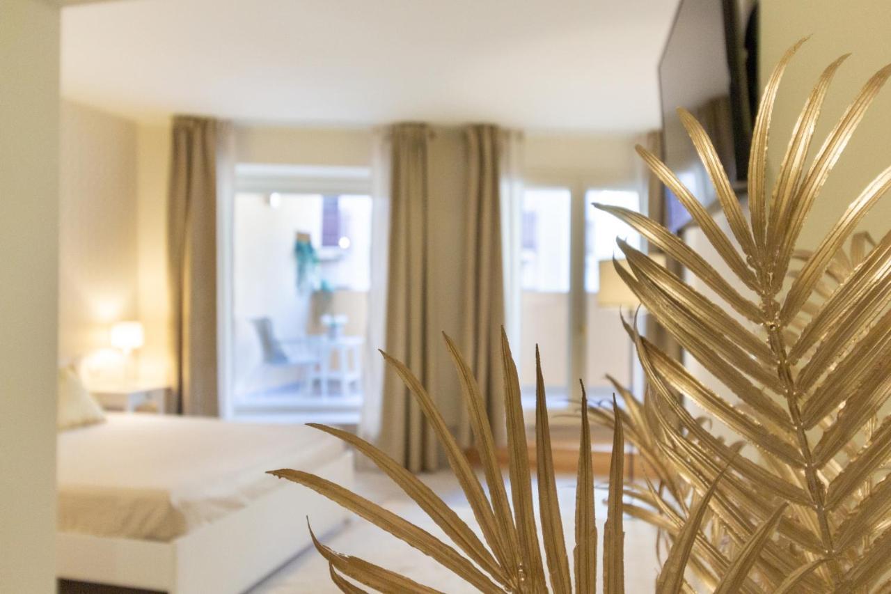 Studio Apartments Boutique Al Bastione Di Кальярі Екстер'єр фото